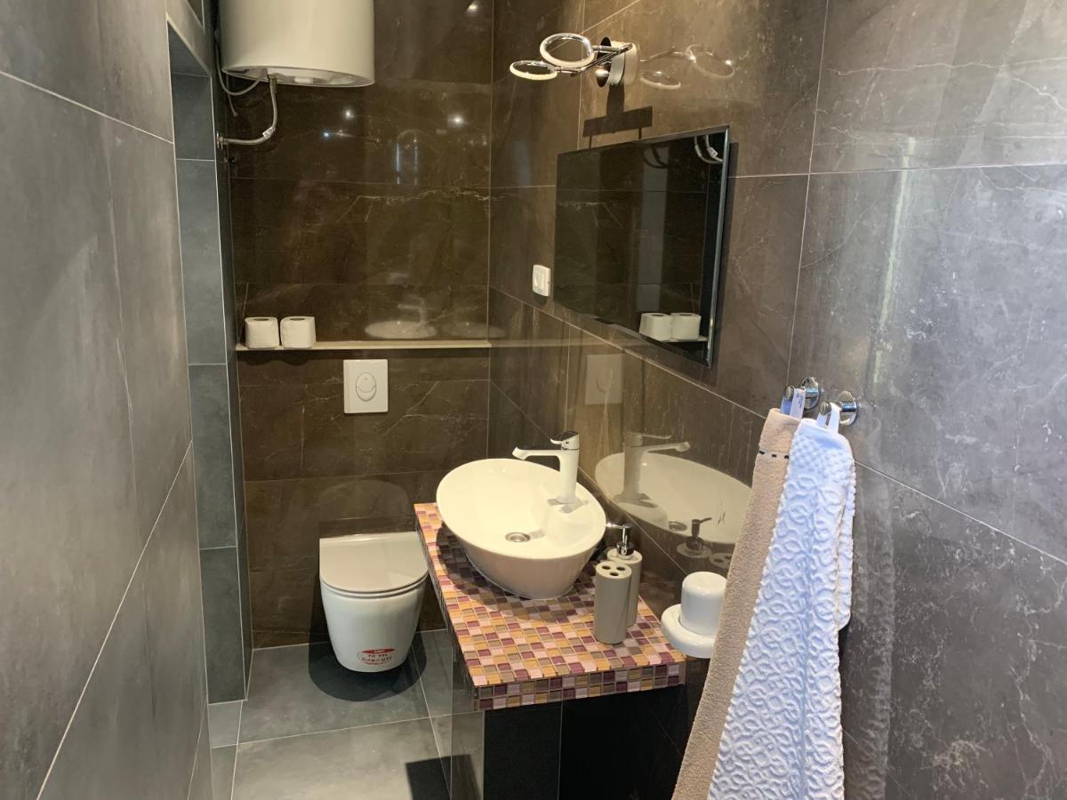 Sunrise Luxury Apartments - U2Adria Dugi Rat Ngoại thất bức ảnh