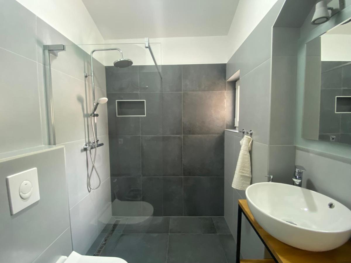 Sunrise Luxury Apartments - U2Adria Dugi Rat Ngoại thất bức ảnh